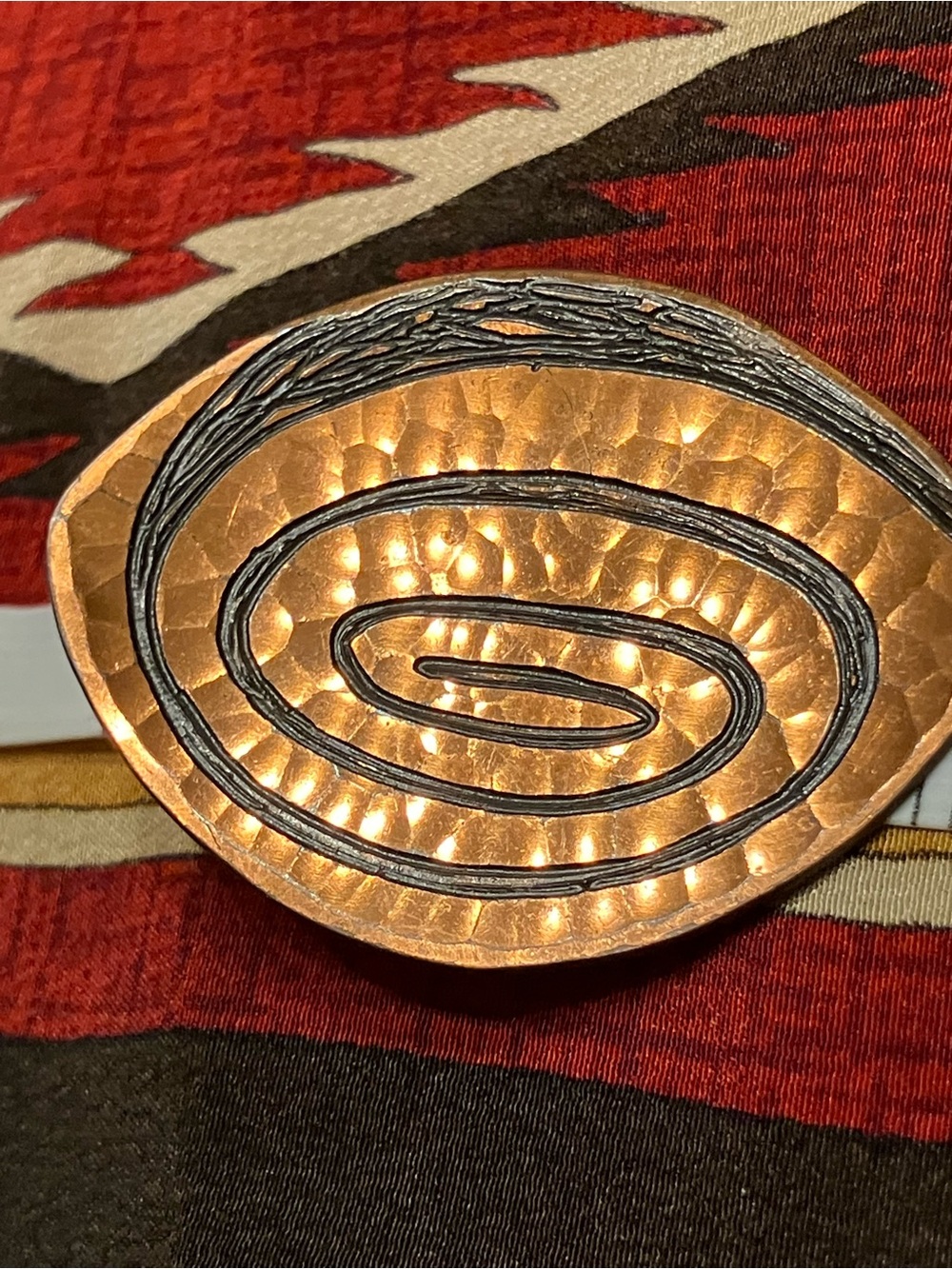 TWO HAND CRAFTED MODERNISTIC COPPER BROOCHES VINTAGE - Picture 6 of 15